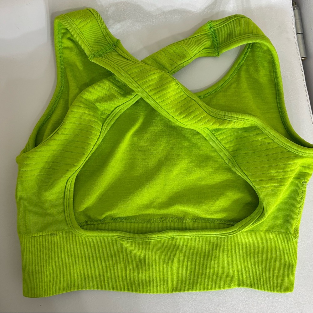 Alphalete Neon Green Sports Bra